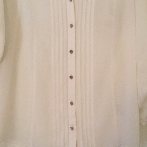 Forever 21 button down cream blouse - Picture 2 of 3